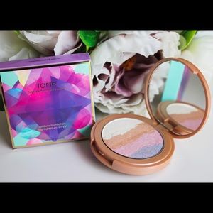 HPBNIB Tarte Spellbound Glow Rainbow Highlighter